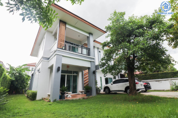 *****บ้านเดี่ยวมือสอง ม.บ้านสุขสบาย เอกชัย-บางบอน เนื้อที่ 110.5 ตร.ว. ฟังก์ชัน 4 ห้องนอน 3 ห้องน้ำ จอดรถได้ 4 คัน พื้นที่ใช้สอยเยอะถึง 194 ตร.ม. บนทำเลศักยภาพ เชื่อมต่อหลายเส้นทาง ใกล้เซ็นทรัลพระราม2 จุดขึ้นทางด่วน "พระราม2"